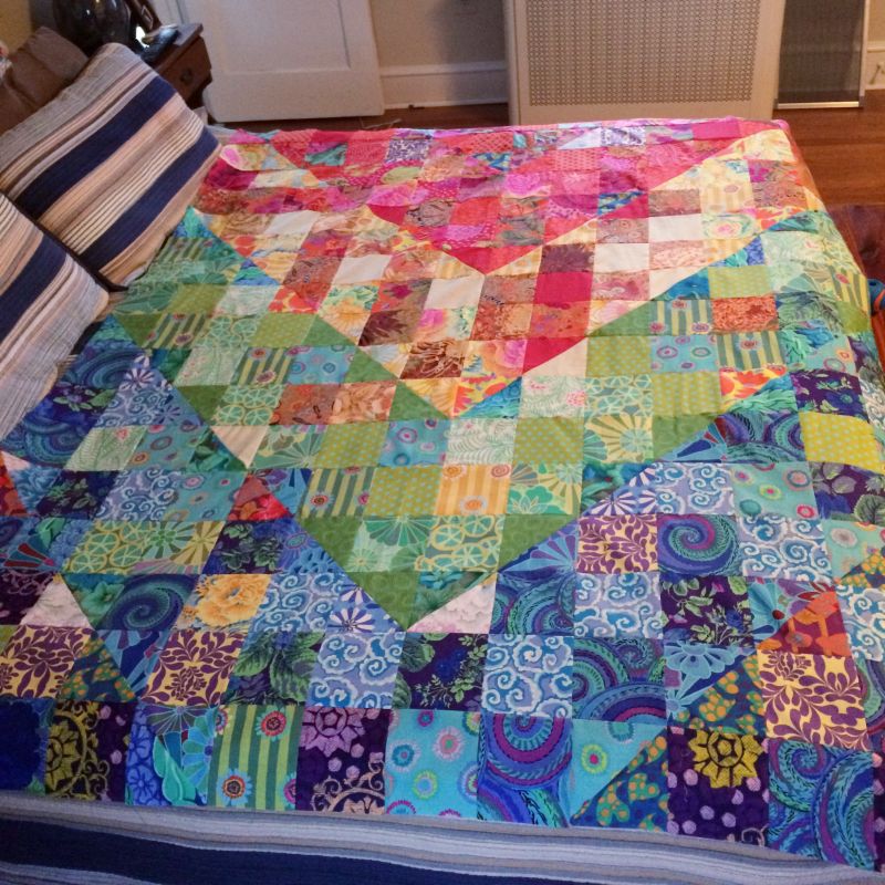 Color Dive Half-Square Triangle Quilt by Anna Maria Horner - Creativebug