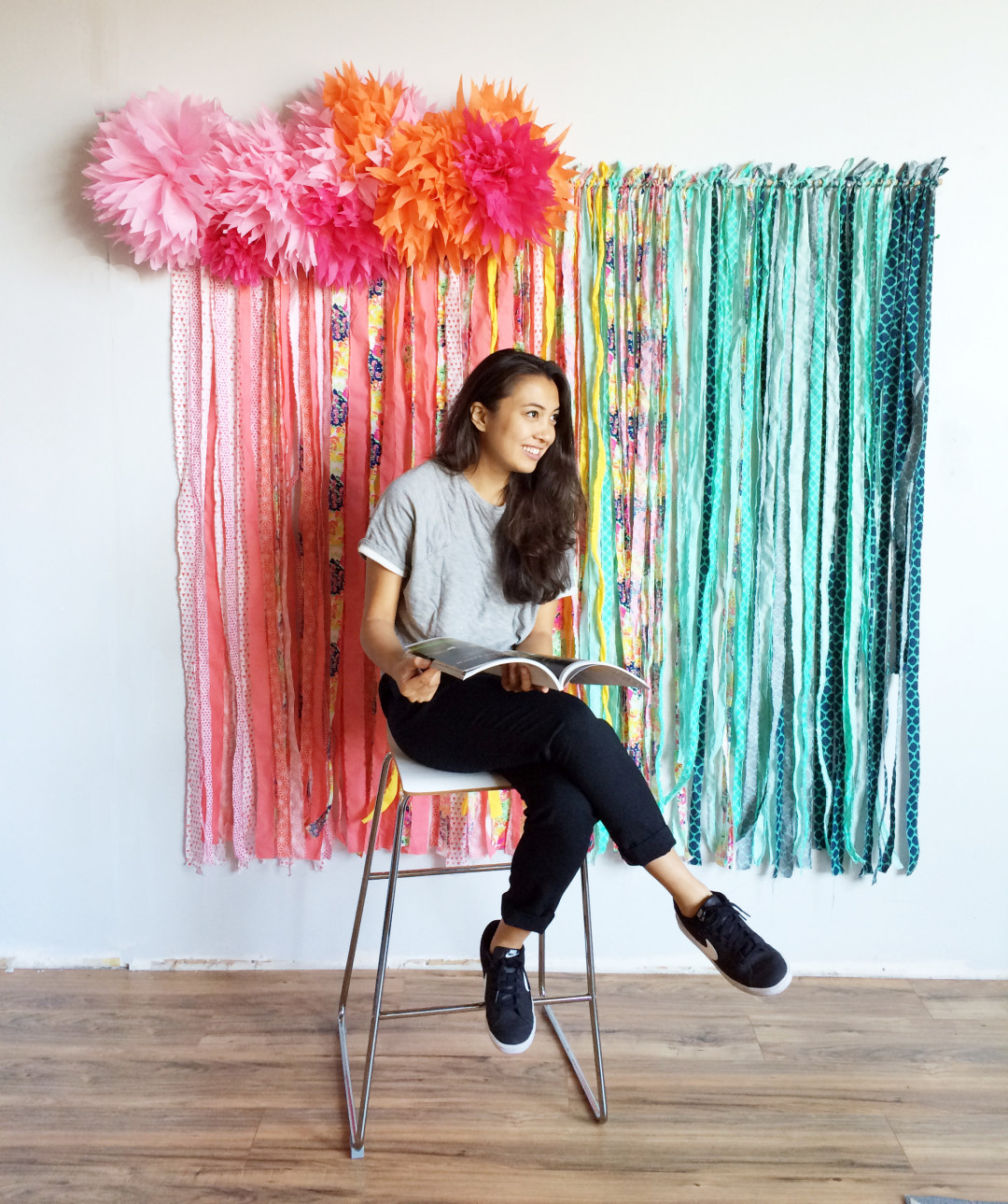 Fabric and Pompom Backdrop: 9/1/16 by CBTV Live - Creativebug