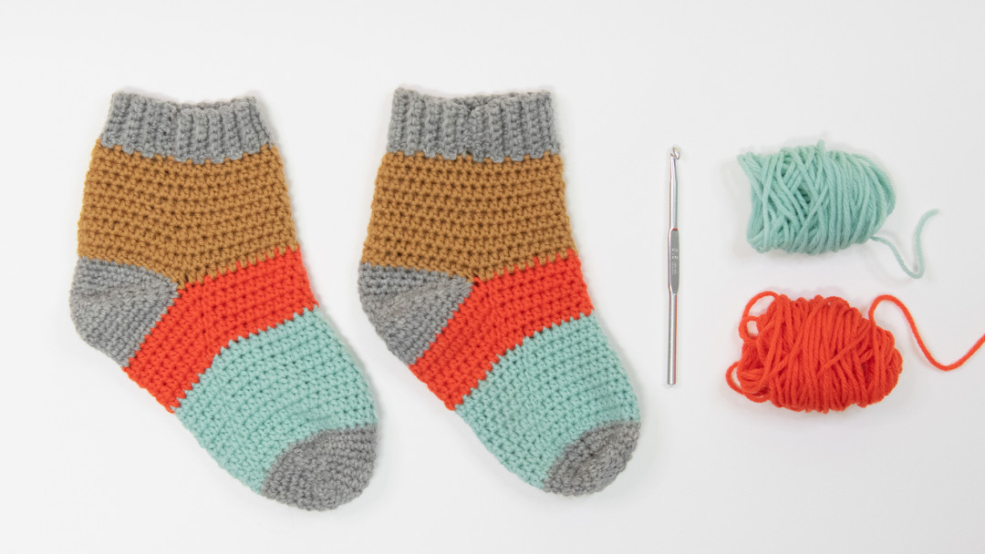 Knitting Tools and Materials by Debbie Stoller - Creativebug