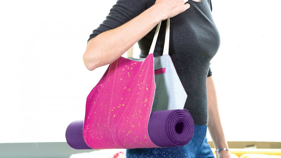 April Sew Along: Complete!  Yoga bag diy, Yoga bag pattern, Yoga