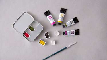 DIY How to make a Mini Paint Palette Tutorial 